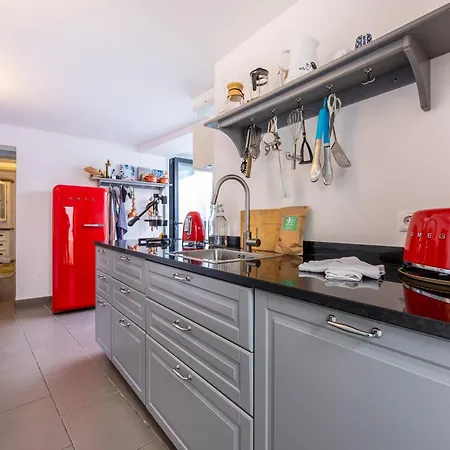 Casa Antiga *
